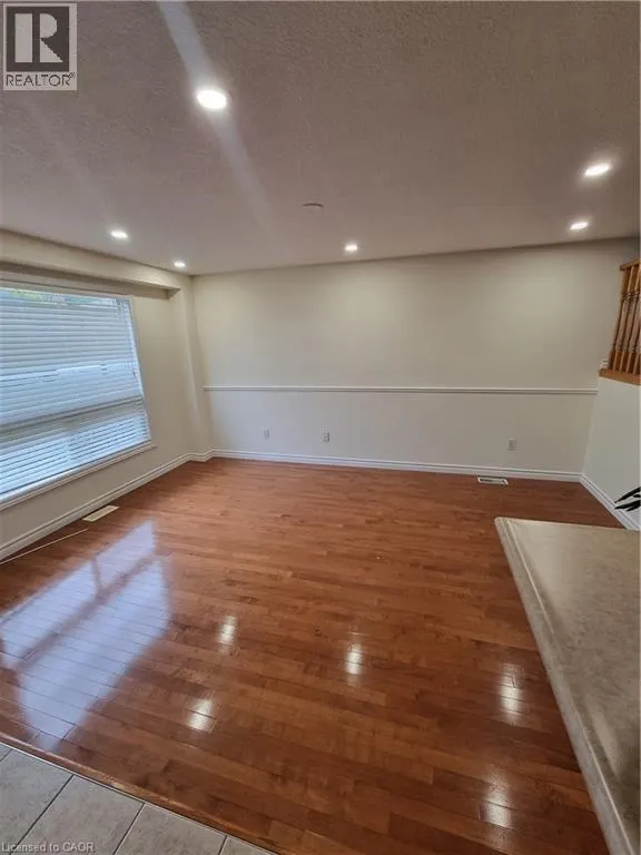 82 COTTON GRASS Street