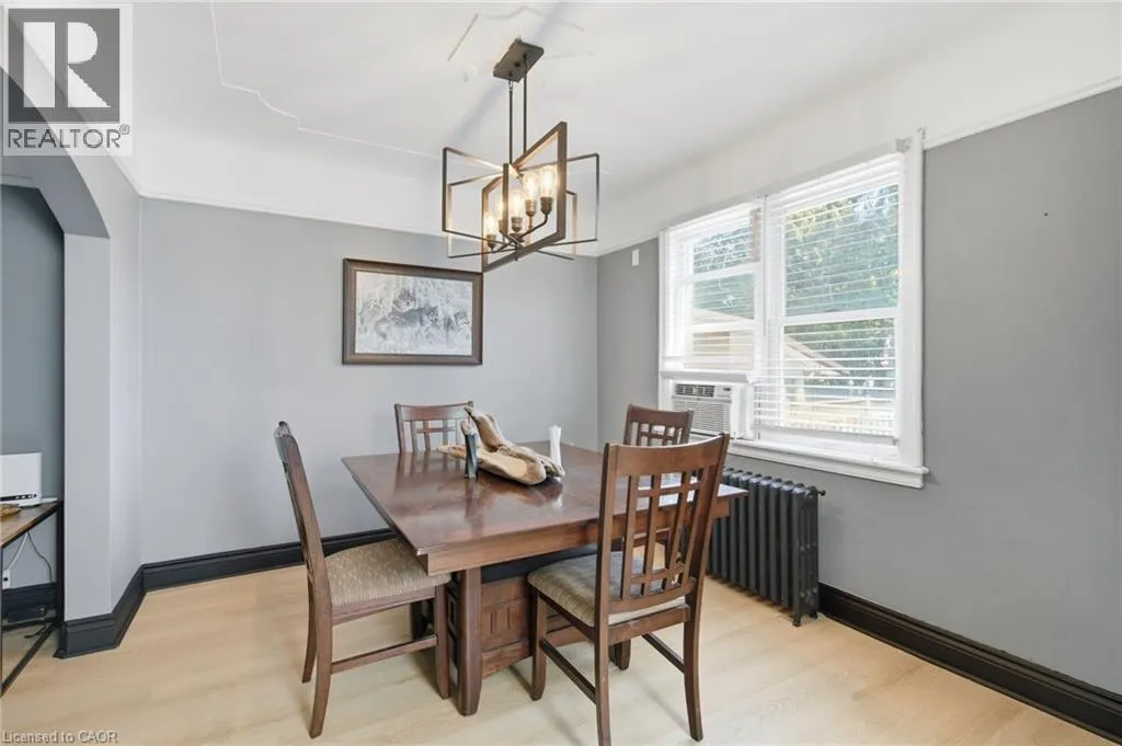 181 CRAIGROYSTON Road