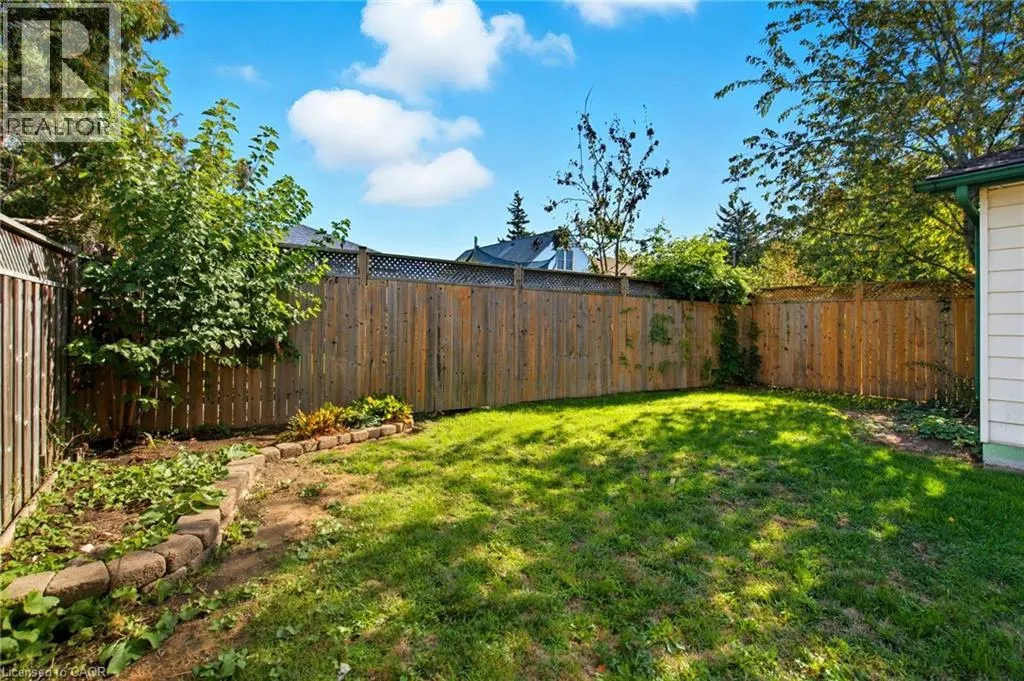 181 CRAIGROYSTON Road