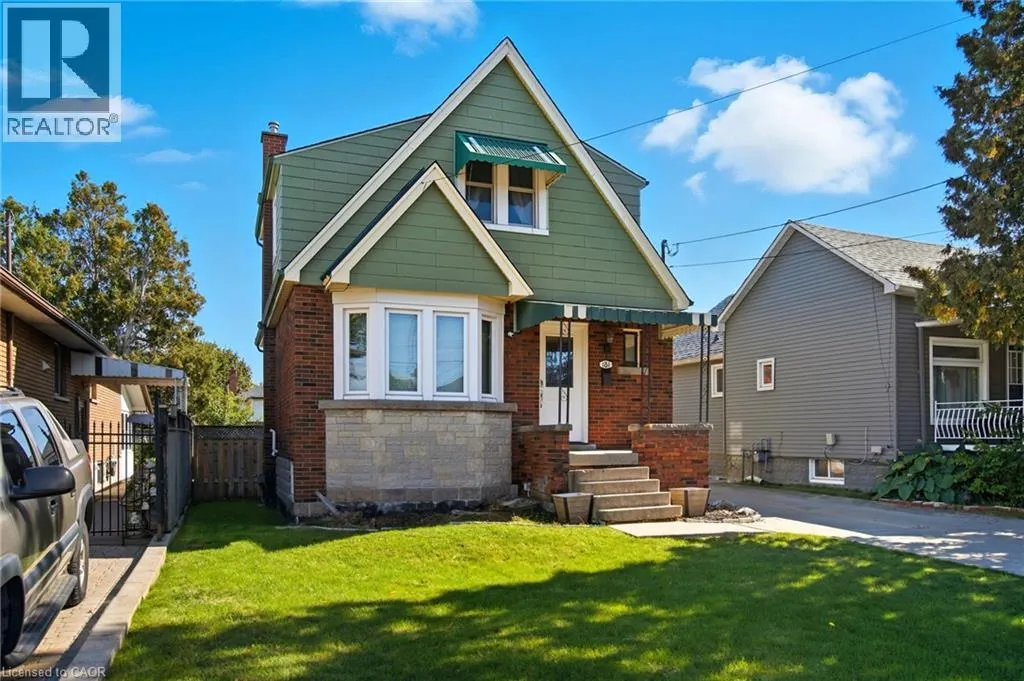 181 CRAIGROYSTON Road
