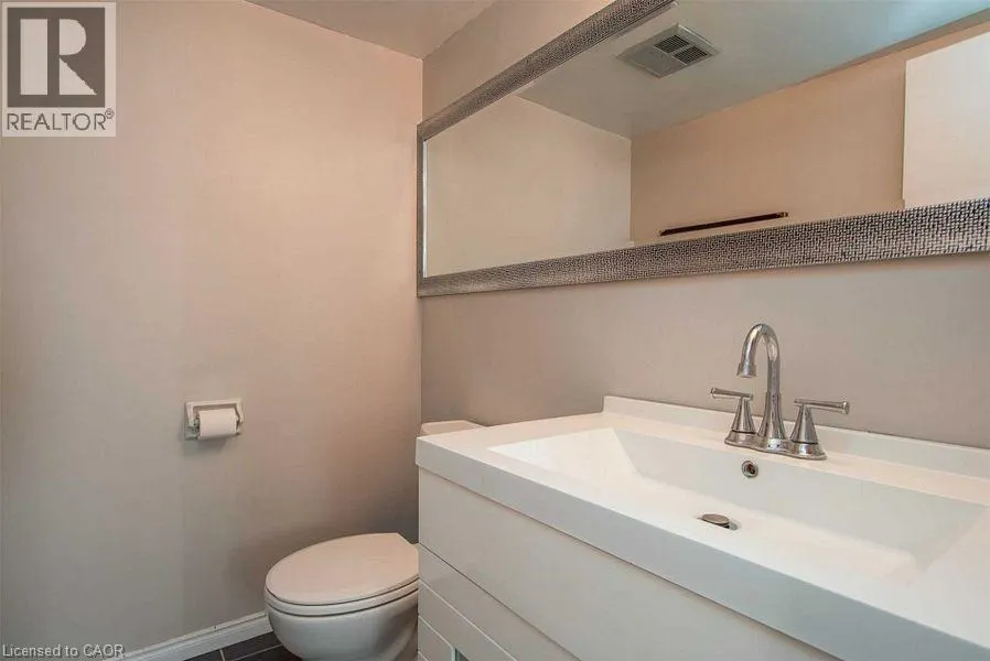 375 KING Street Unit# 903, #903