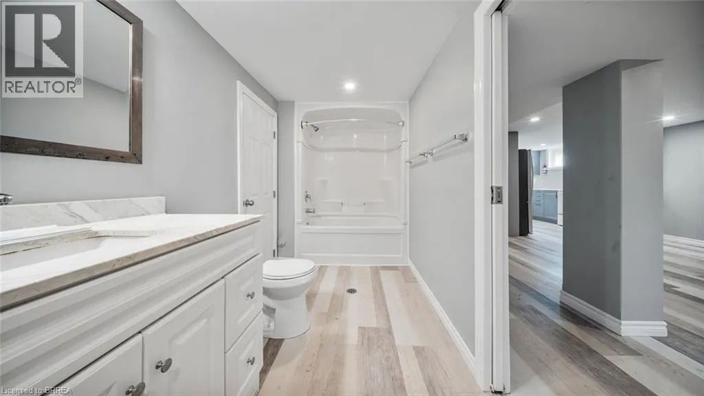 138 HENRY Street Unit# LOWER, #LOWER