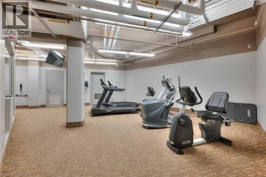 250 GLENRIDGE Drive Unit# 606, #606