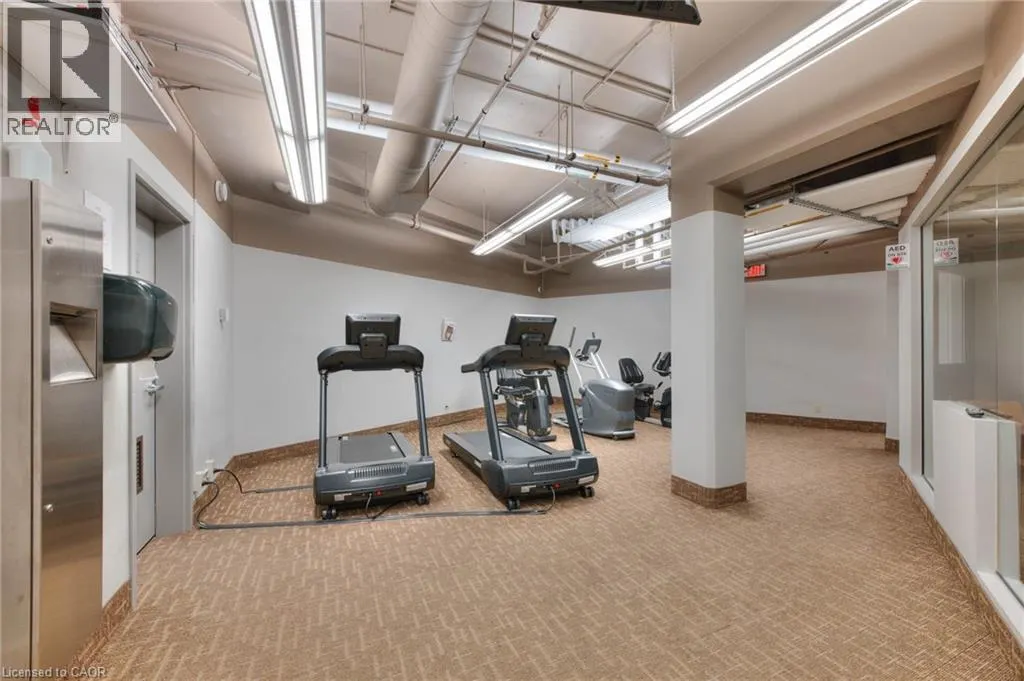 250 GLENRIDGE Drive Unit# 606, #606