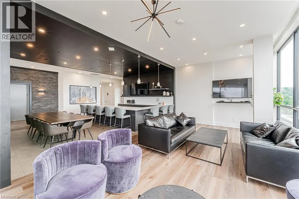 101 LOCKE Street S Unit# 305, #305