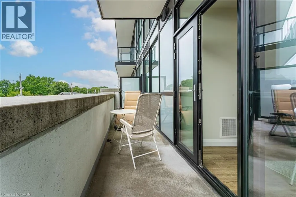 101 LOCKE Street S Unit# 305, #305