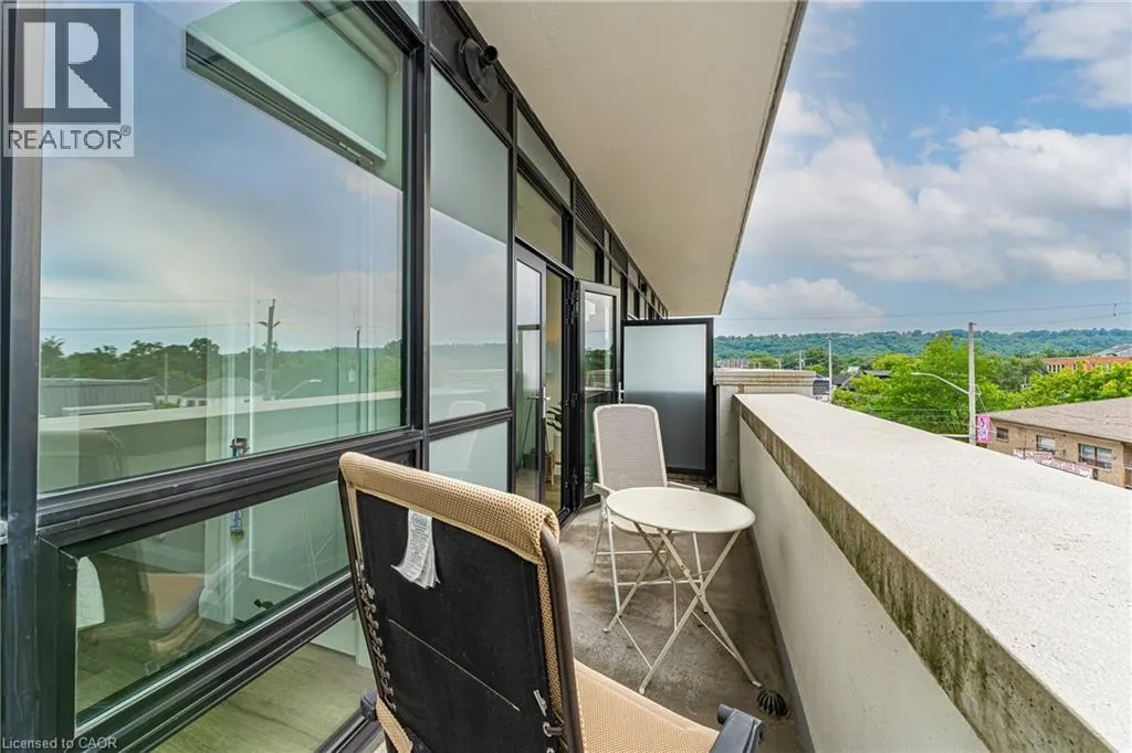 101 LOCKE Street S Unit# 305, #305
