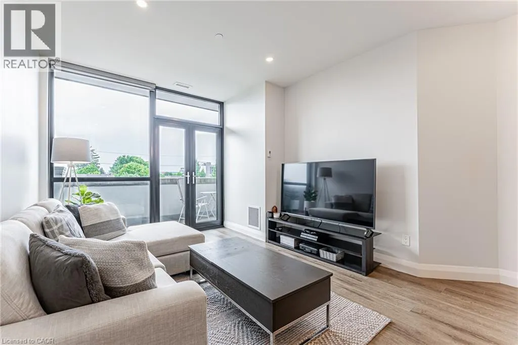 101 LOCKE Street S Unit# 305, #305
