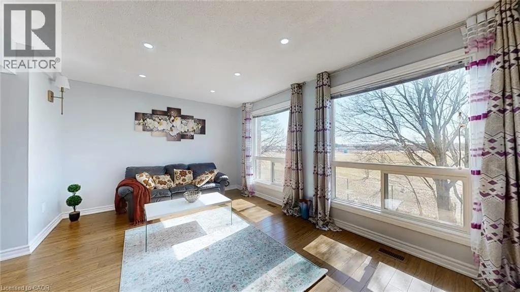 1155 PARAMOUNT Drive Unit# 43, #43