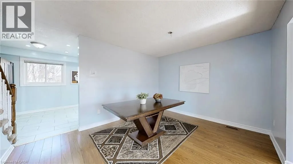 1155 PARAMOUNT Drive Unit# 43, #43