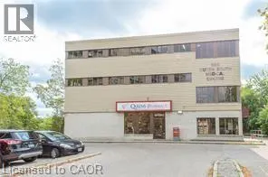 585 QUEEN Street S
