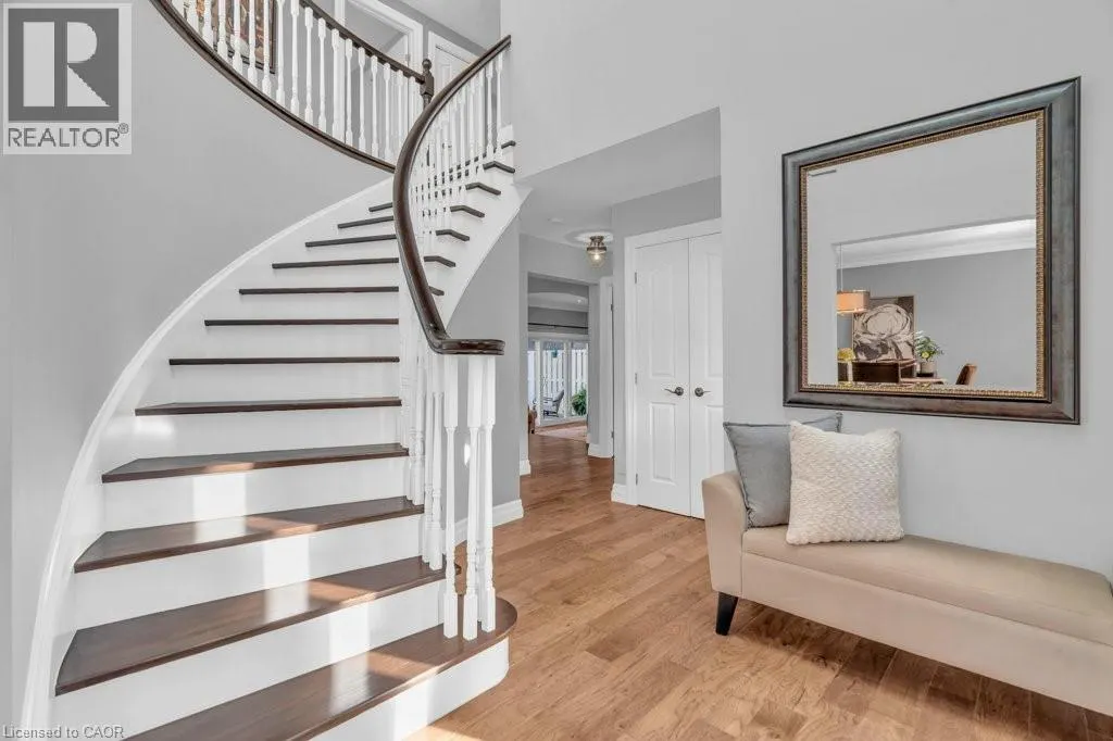 22 ROEHAMPTON Court
