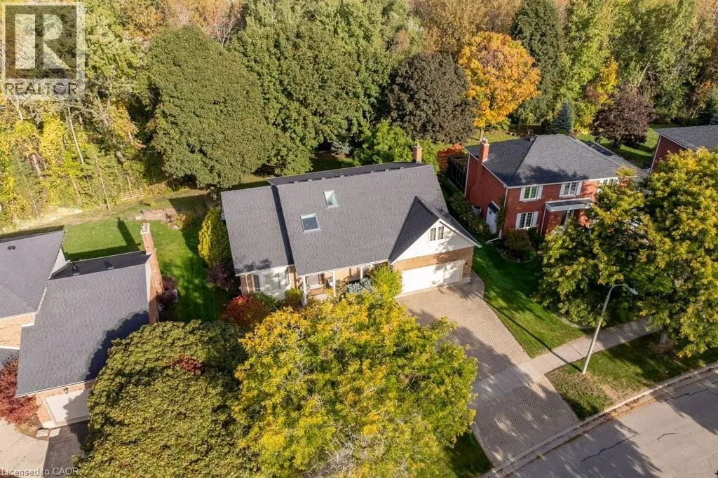 22 ROEHAMPTON Court