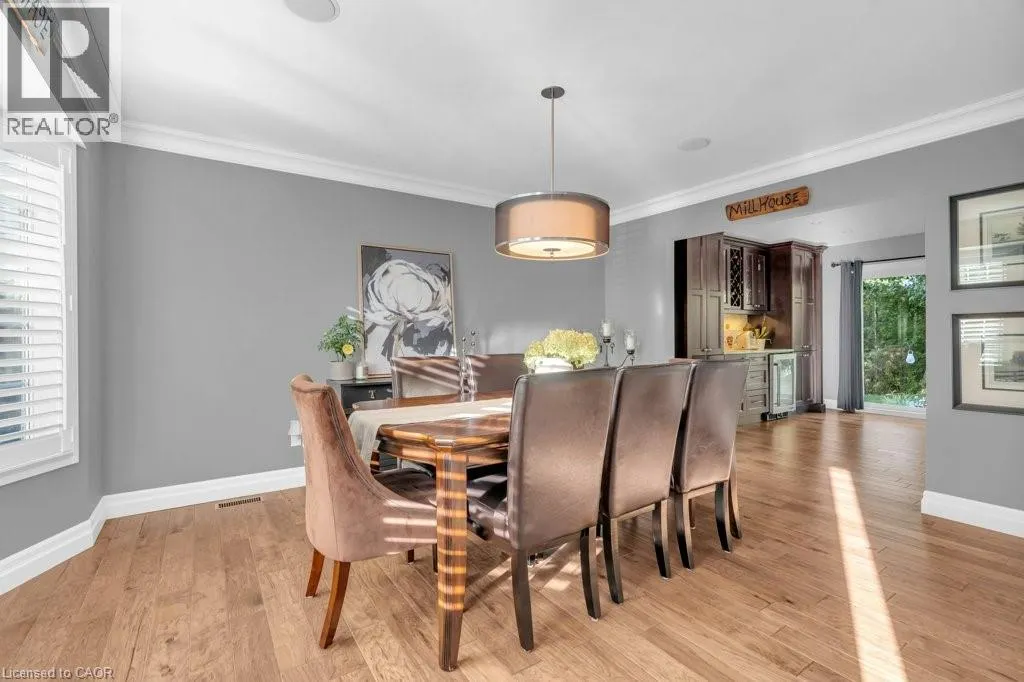 22 ROEHAMPTON Court