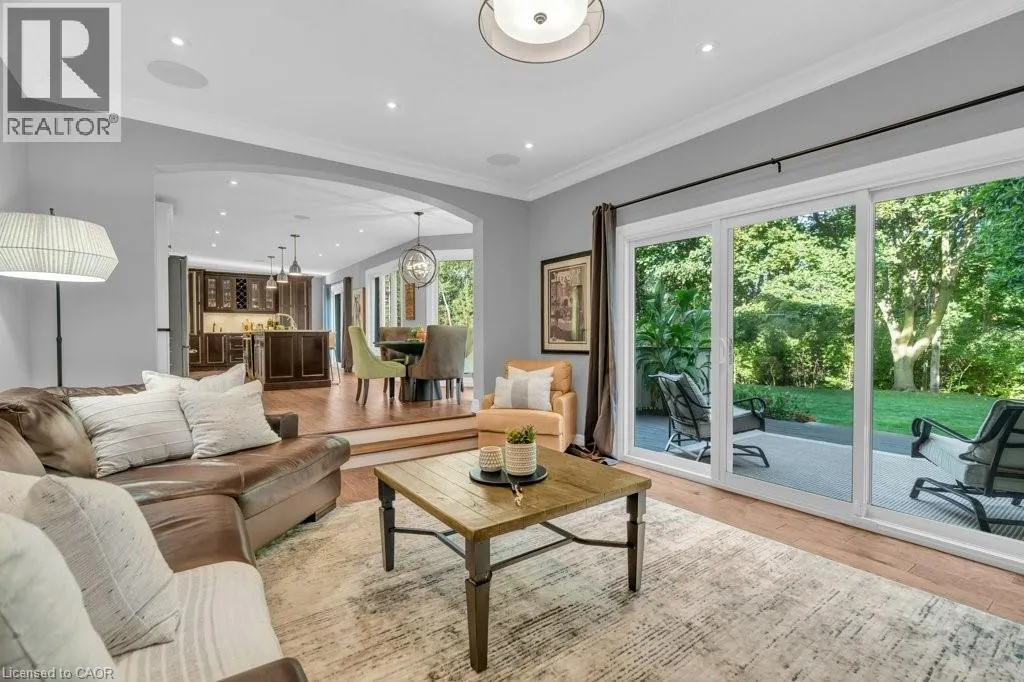 22 ROEHAMPTON Court