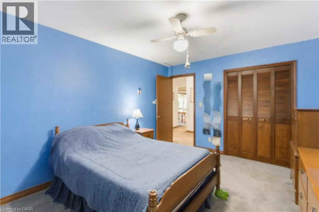 1043 SAFARI Road