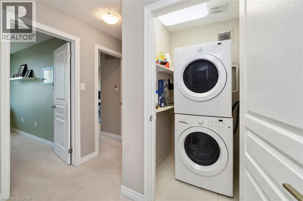 215 DUNDAS Street E Unit# 9, #9