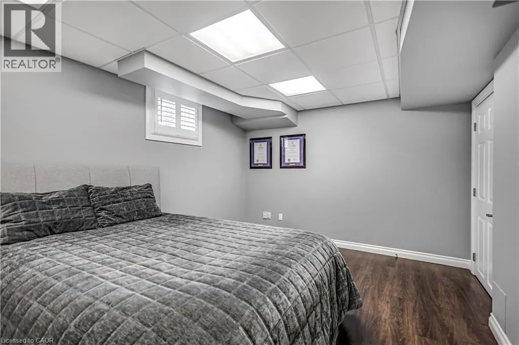 2403 WHITEHORN Drive