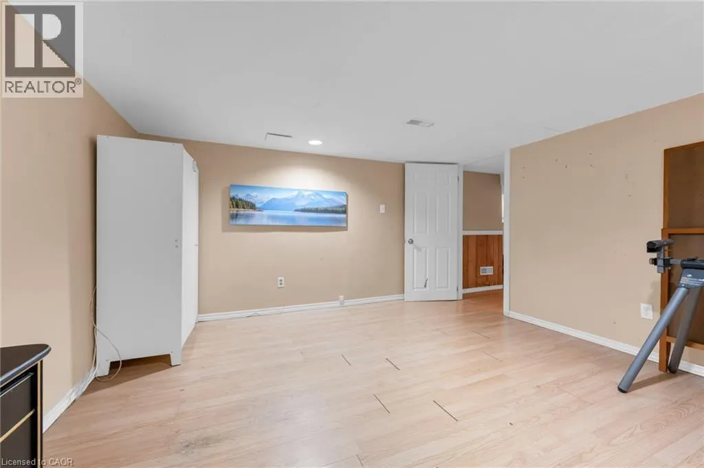 306 WEST 2ND Street