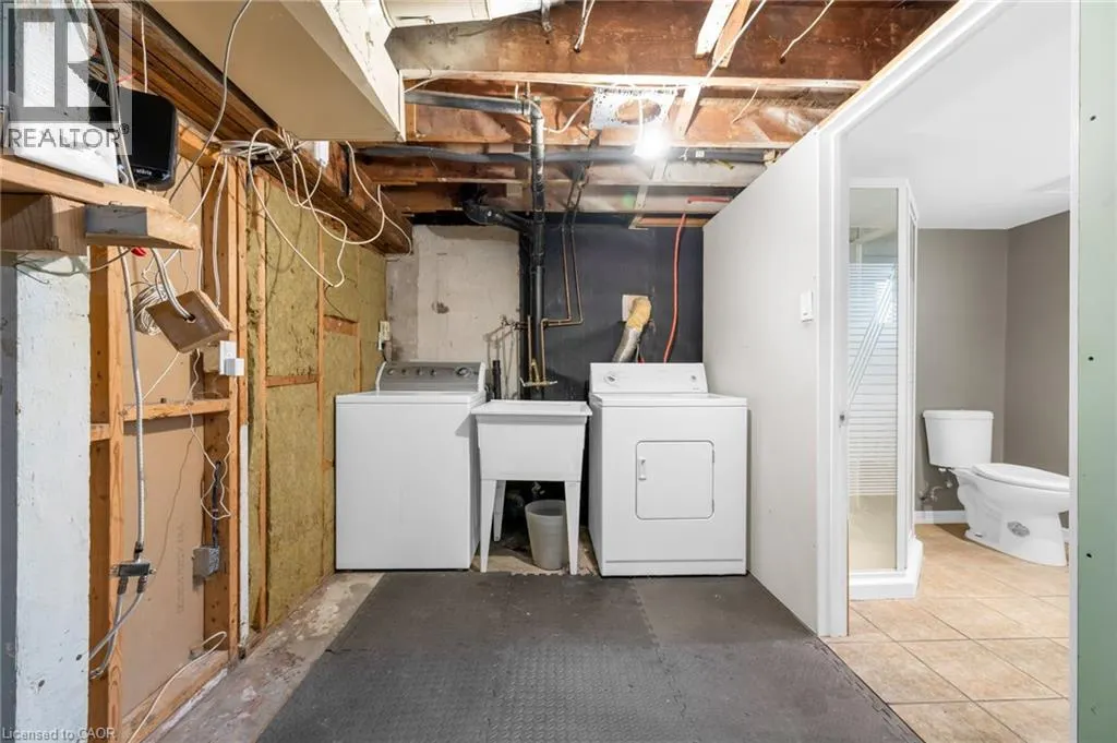 306 WEST 2ND Street
