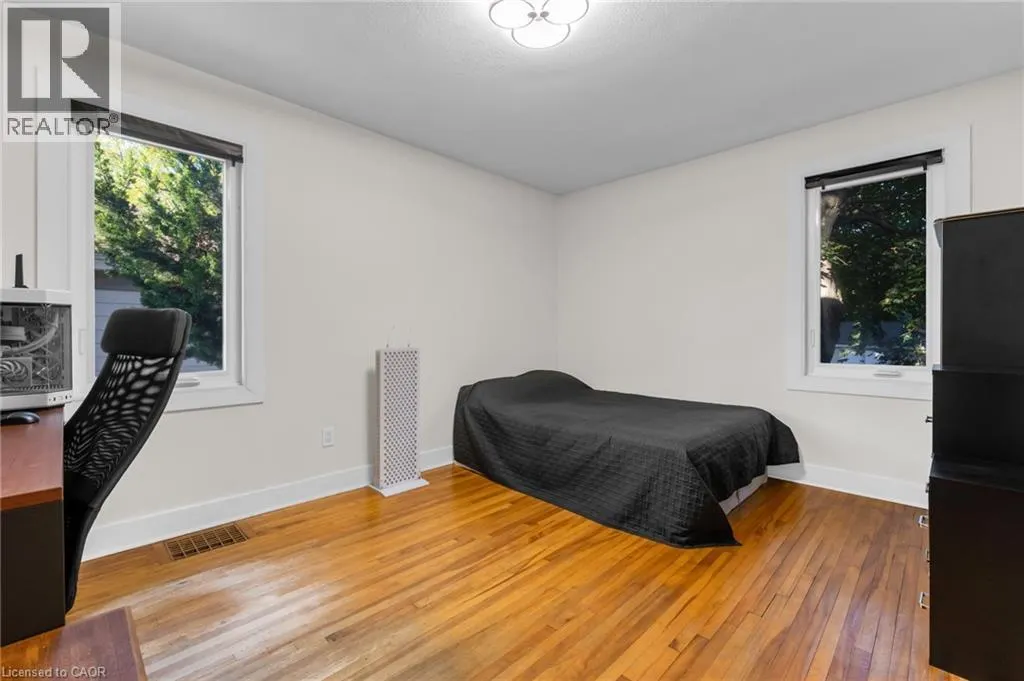 306 WEST 2ND Street