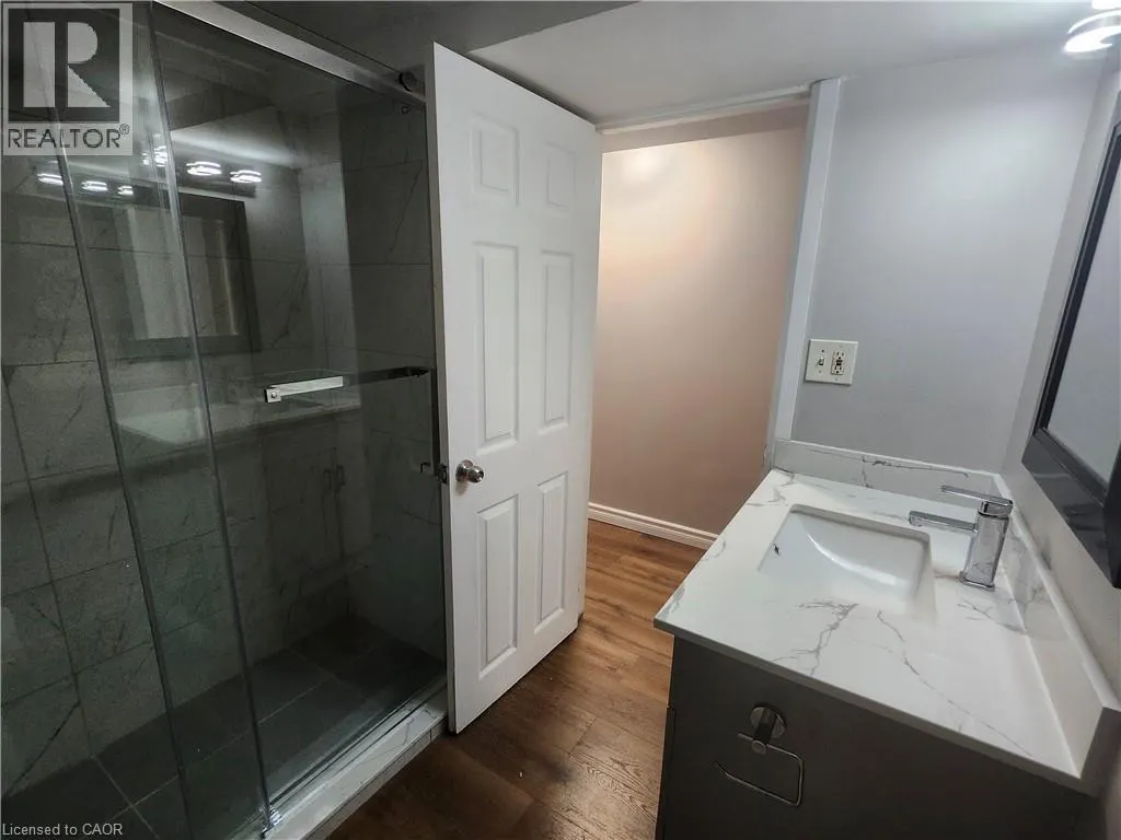 197B CEDARVALE Crescent Unit# Lower, #Lower