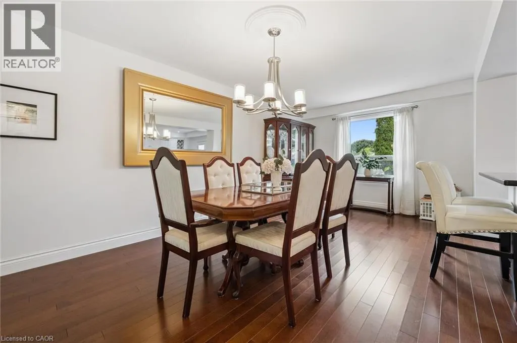 41 YORKVILLE Drive