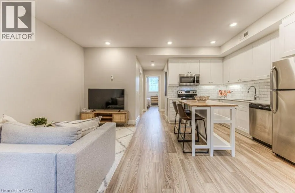 112 UNION Street E Unit# A103, #A103