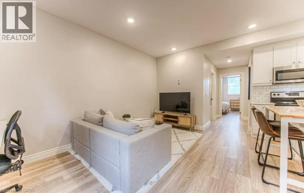 112 UNION Street E Unit# A103, #A103