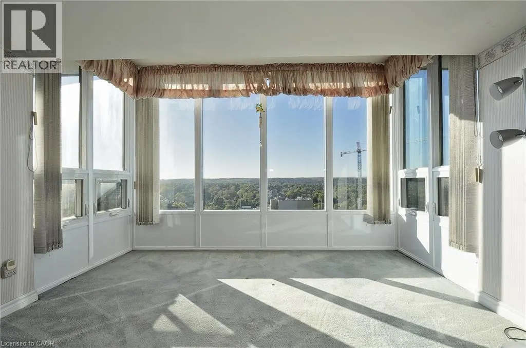 237 KING Street W Unit# 1210, #1210