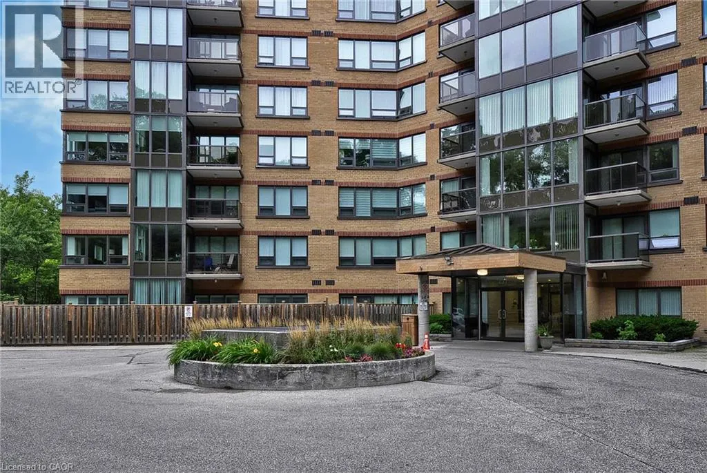 237 KING Street W Unit# 1210, #1210
