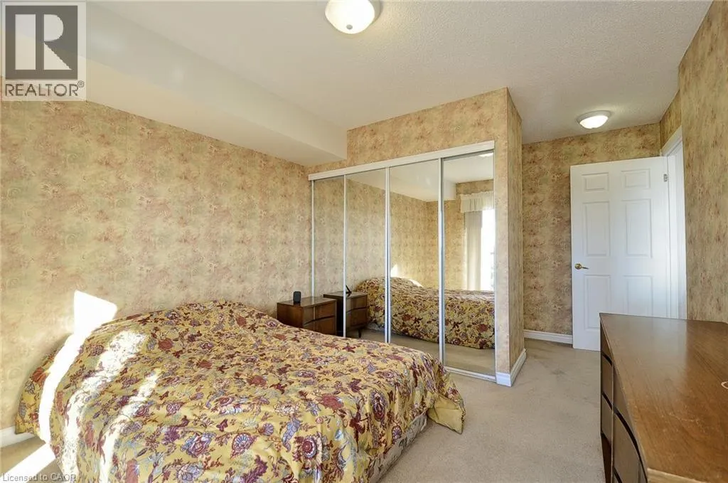 237 KING Street W Unit# 1210, #1210