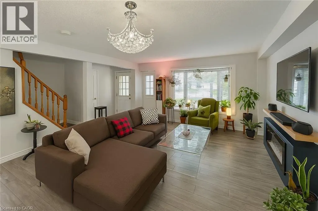 988 PROSPERITY Court
