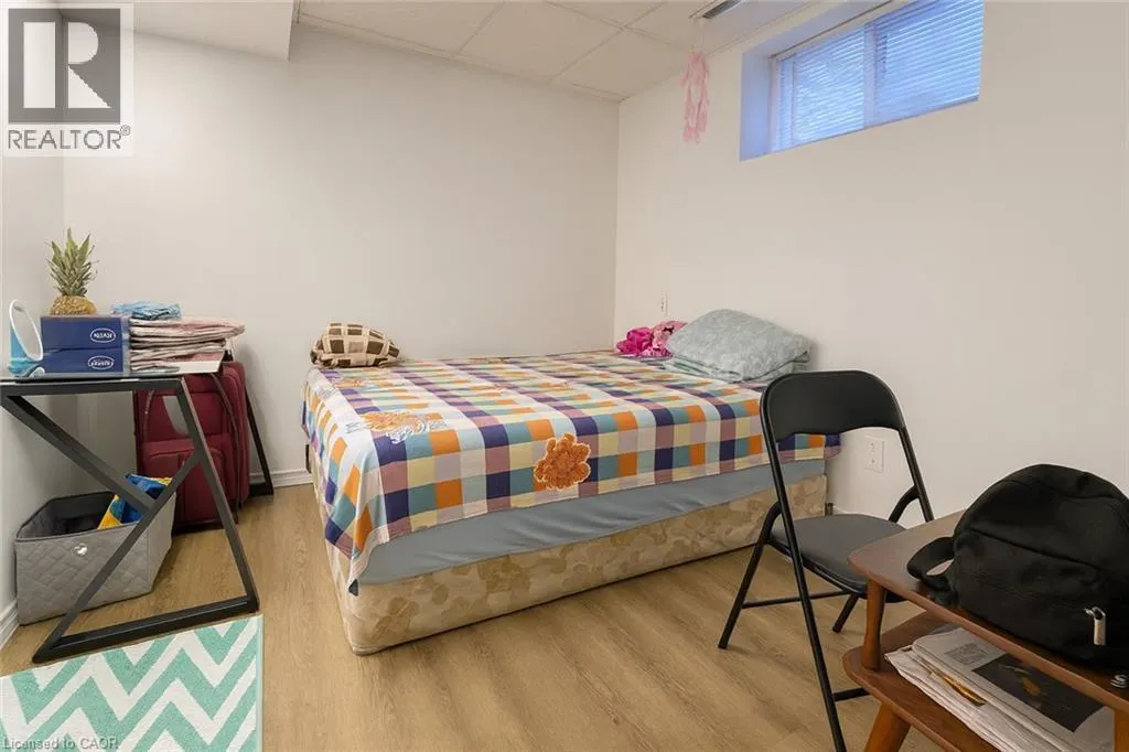 988 PROSPERITY Court