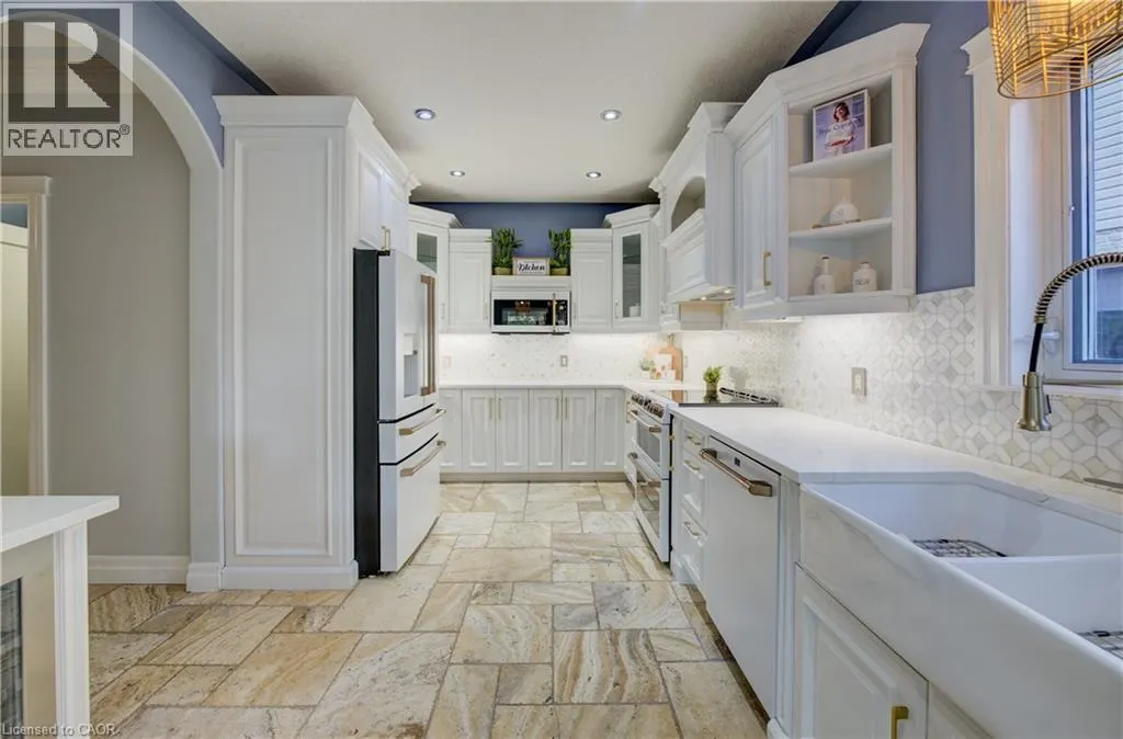 171 PINE VALLEY Drive