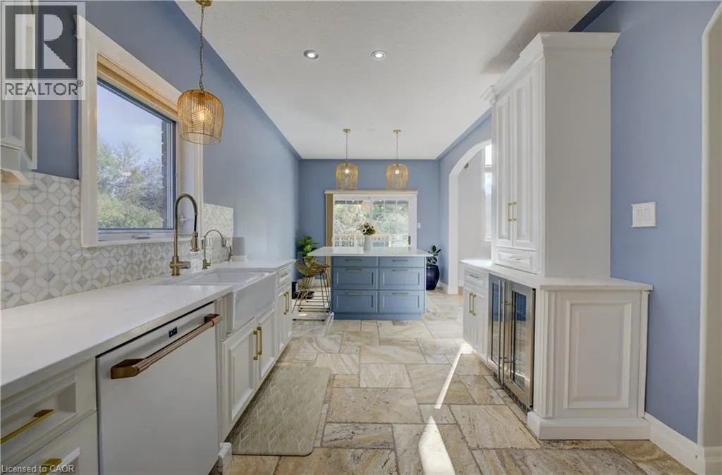 171 PINE VALLEY Drive