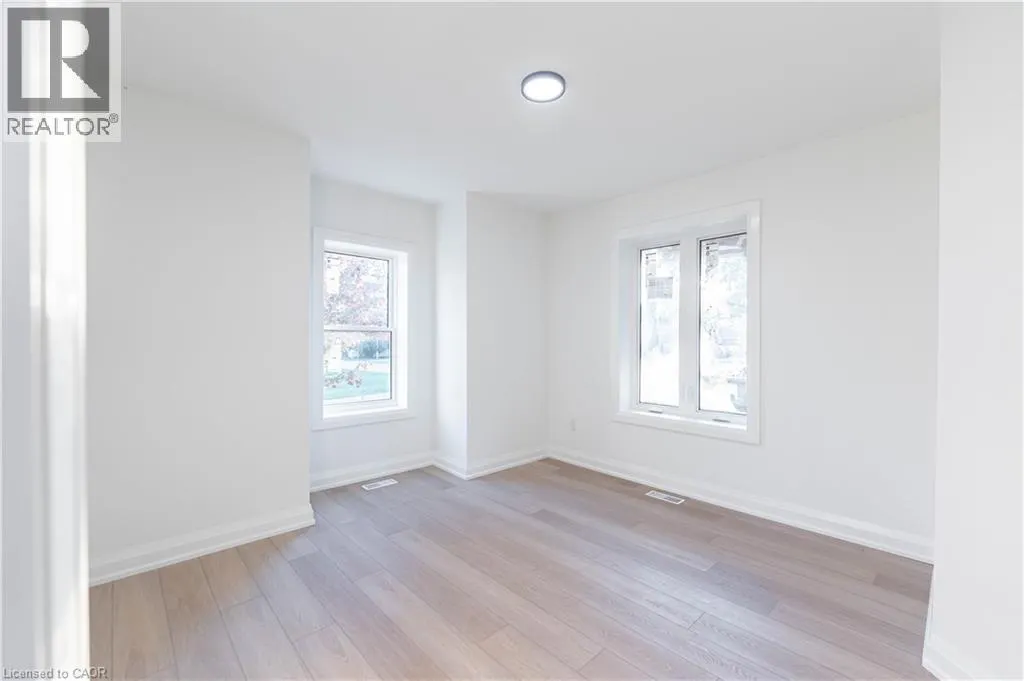 10 BAY Avenue Unit# 1, #1