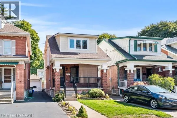105 ROTHSAY Avenue