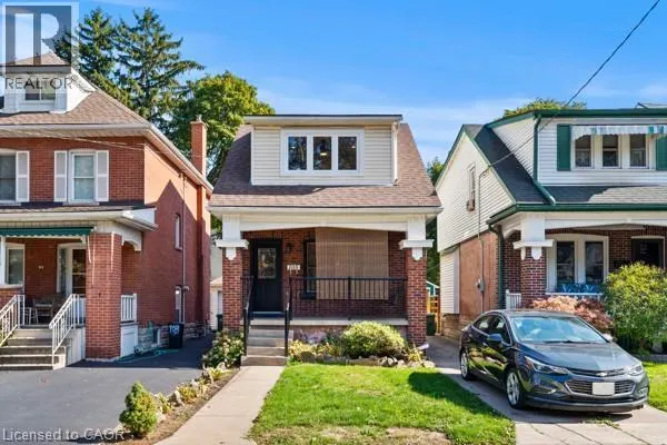 105 ROTHSAY Avenue
