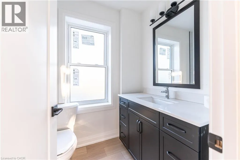 10 BAY Avenue Unit# 2, #2