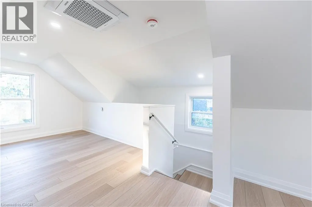 10 BAY Avenue Unit# 2, #2