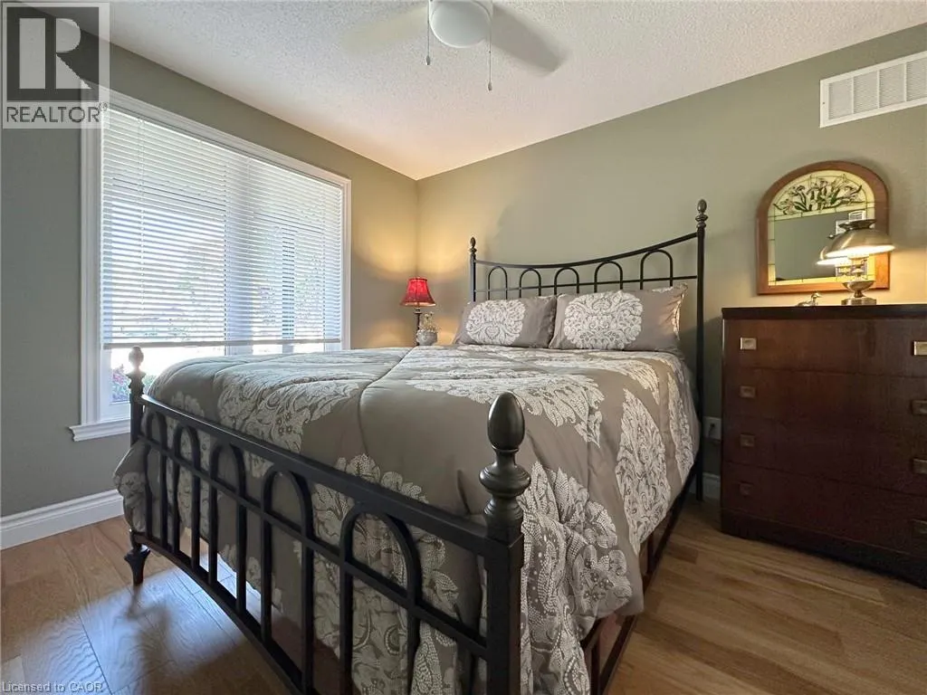15 BAYSHORE Court