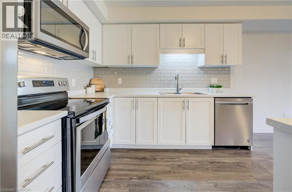 160 ROCHEFORT Street Unit# C-18, #C-18