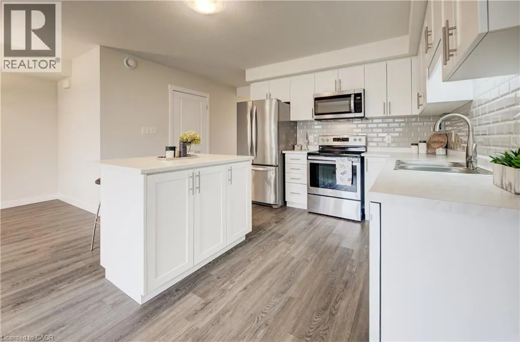 160 ROCHEFORT Street Unit# C-18, #C-18