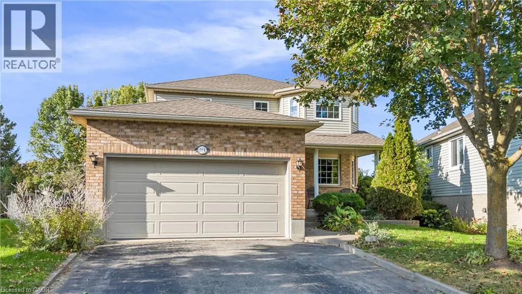 214 DARTMOOR Crescent