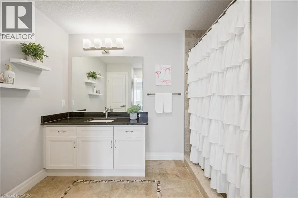 461 WOODBINE Avenue