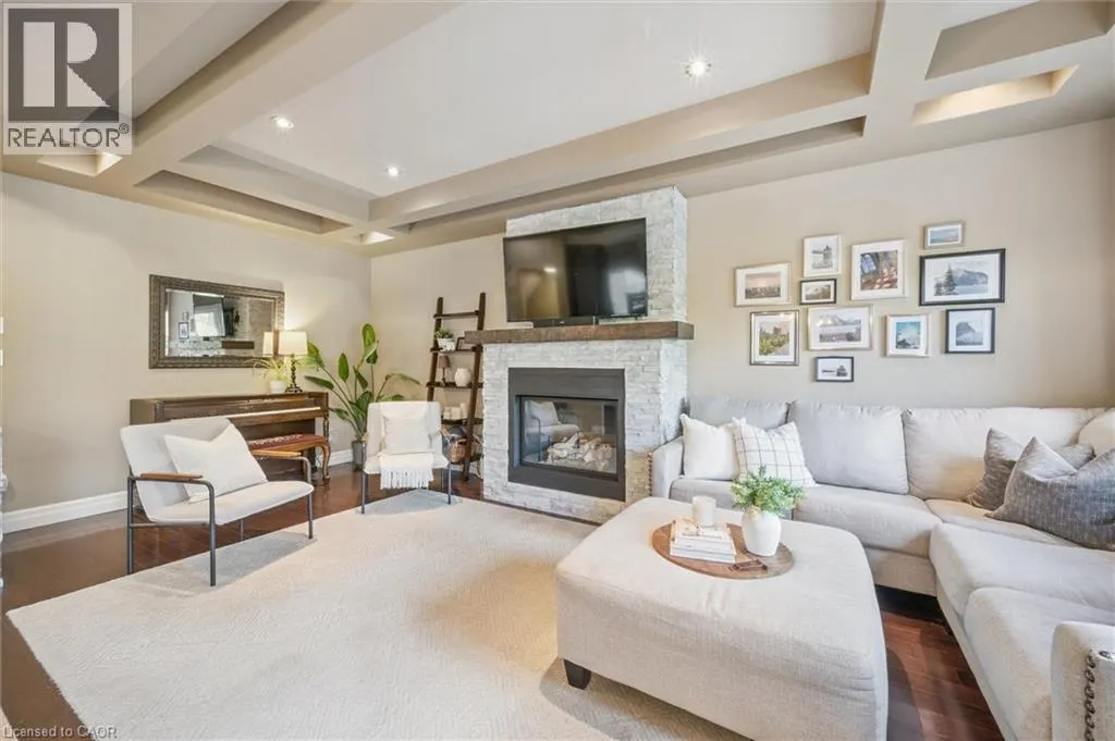 461 WOODBINE Avenue
