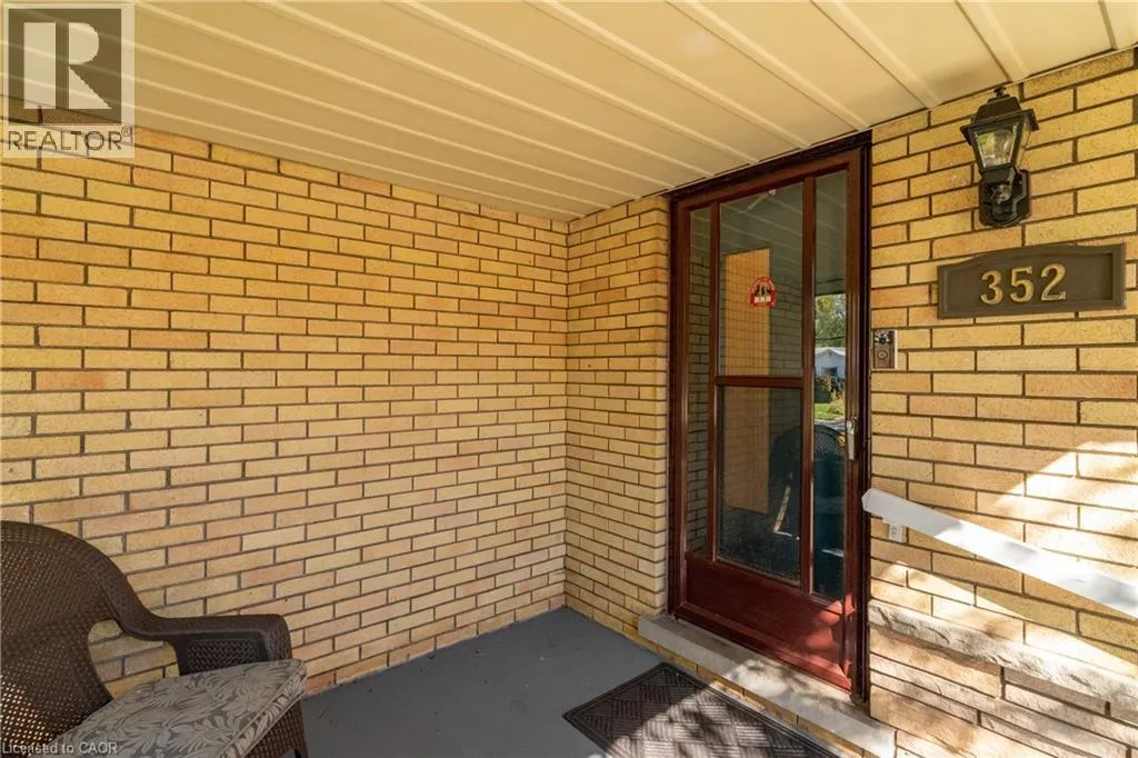 352 VANIER Drive