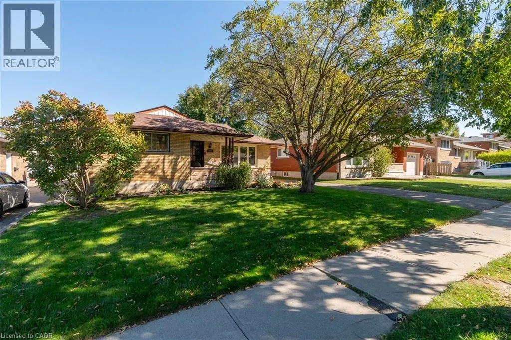 352 VANIER Drive