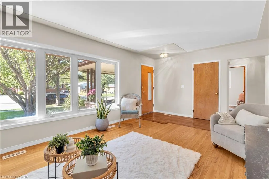 352 VANIER Drive